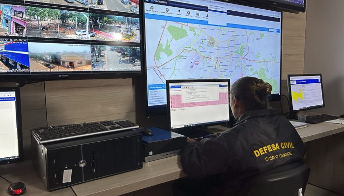 Defesa Civil alerta para risco de tempestade em Campo Grande